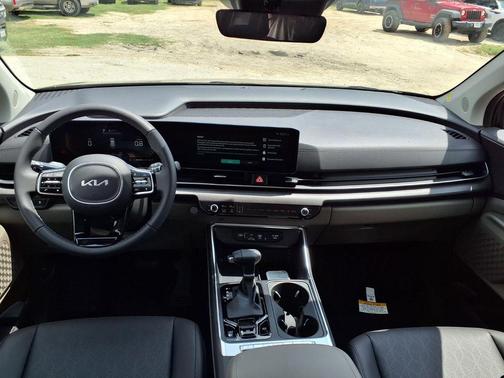 Aurora Black Pearl 2026 Kia Carnival EX