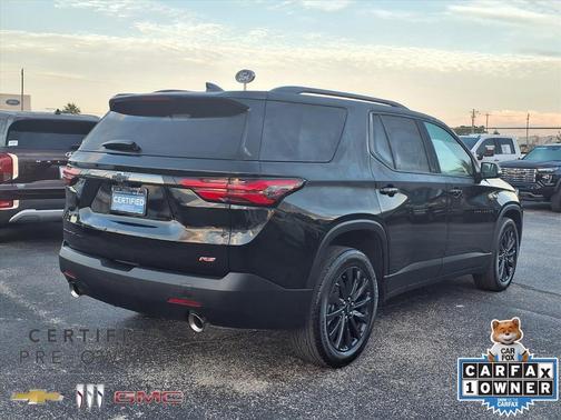 2023 Chevrolet Traverse RS
