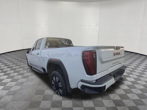 2024 GMC Sierra 2500 Denali