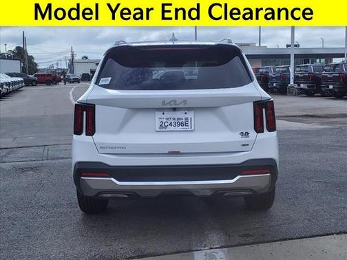 2025 Kia Sorento S