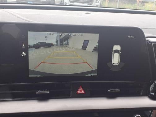 Gray 2024 Kia Sportage Hybrid EX