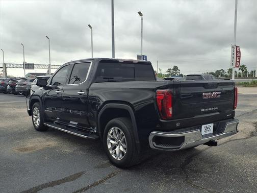 Onyx Black 2022 GMC Sierra 1500 Limited SLT