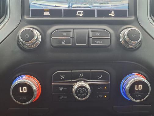 Onyx Black 2022 GMC Sierra 1500 Limited SLT
