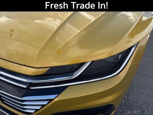 Kurkuma Yellow Metallic 2019 Volkswagen Arteon 2.0T SE R-Line