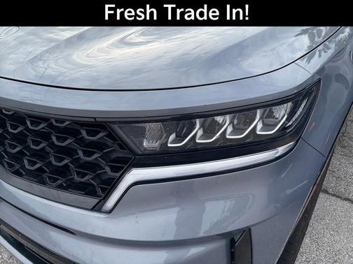 Silver 2023 Kia Sorento EX