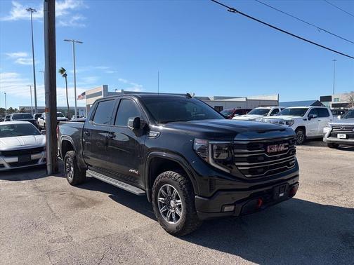 2024 GMC Sierra 1500 AT4