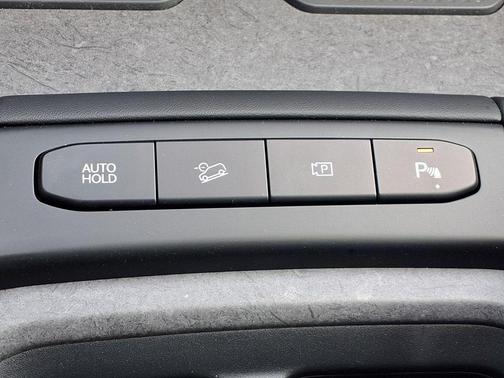 Glacial White Pearl 2027 Kia Telluride SX