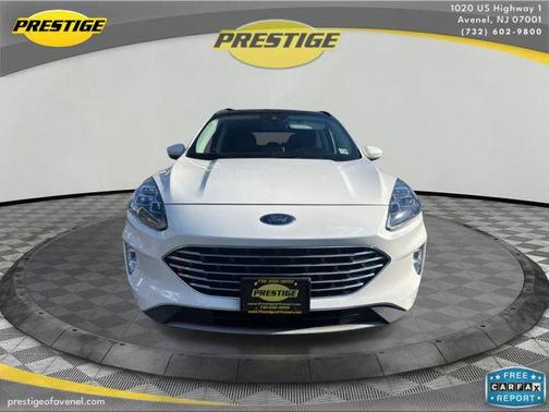 2022 Ford Escape PHEV Titanium