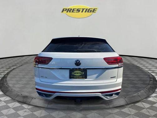 2022 Volkswagen Atlas Cross Sport 3.6L V6 SEL Premium R-Line