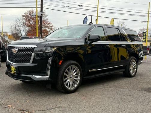 2022 Cadillac Escalade ESV Premium Luxury