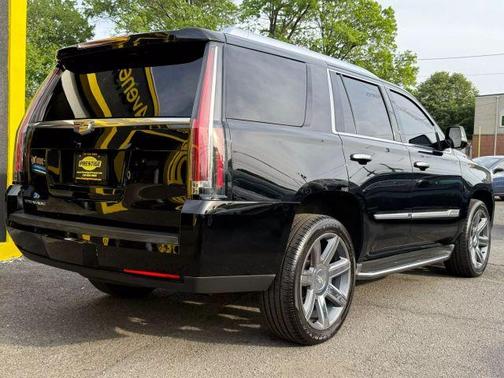 2016 Cadillac Escalade Luxury