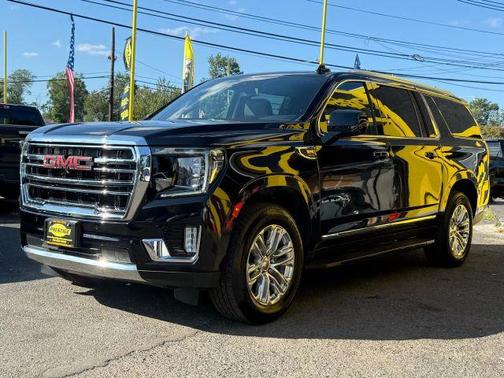 2021 GMC Yukon XL SLT