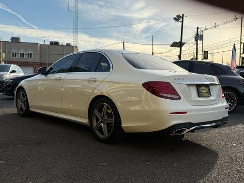 2018 Mercedes-Benz E-Class E 300