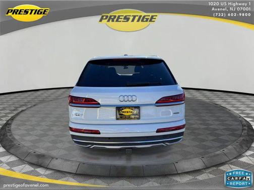 2021 Audi Q7 55 Premium Plus