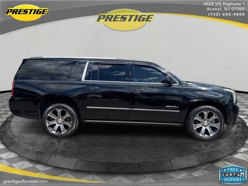 Black 2017 GMC Yukon XL Denali