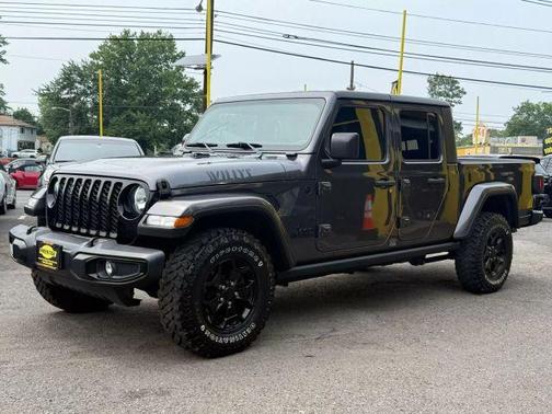2021 Jeep Gladiator Sport