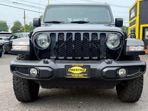 2021 Jeep Gladiator Sport