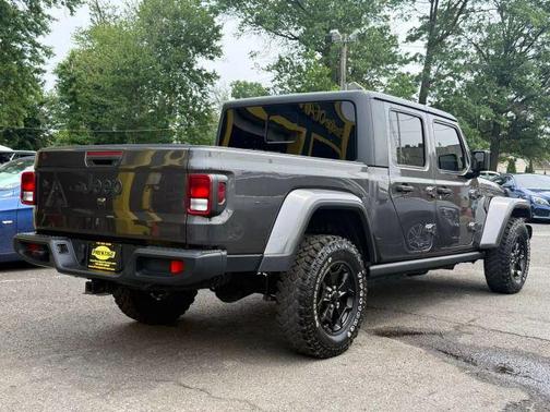 2021 Jeep Gladiator Sport