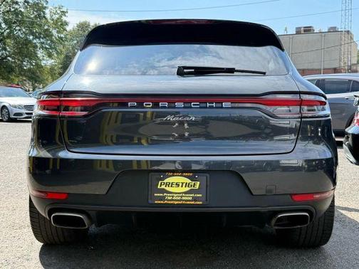 2020 Porsche Macan Base