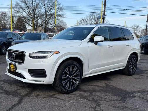 2022 Volvo XC90 T6 Momentum 6 Passenger