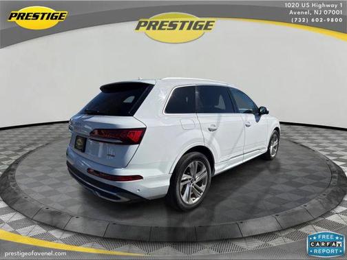 2021 Audi Q7 55 Premium Plus