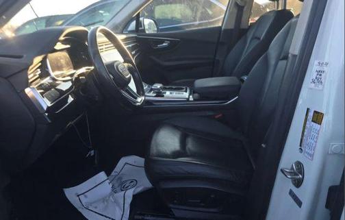 2021 Audi Q7 55 Premium Plus