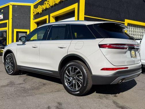 2020 Lincoln Corsair Standard