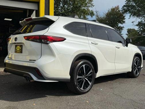 2021 Toyota Highlander XSE