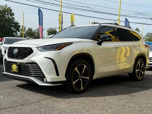 2021 Toyota Highlander XSE