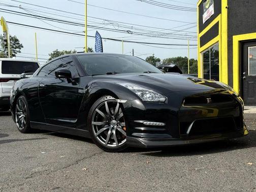 2014 Nissan GT-R Premium