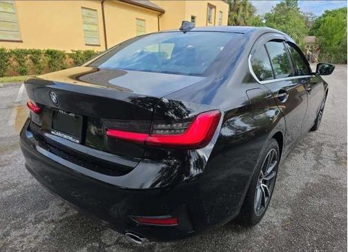 2020 BMW 330 i xDrive