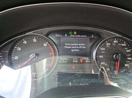 Mythos Black Metallic 2023 Audi Q5 45 S line quattro Premium