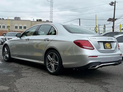 2017 Mercedes-Benz E-Class E 300 4MATIC