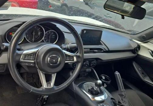 Artic White 2020 Mazda MX-5 Miata Club