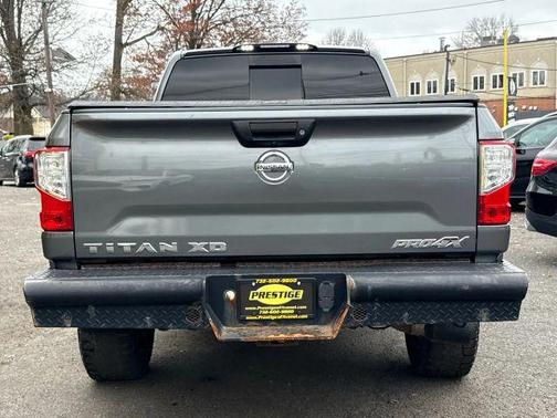 2017 Nissan Titan XD PRO-4X