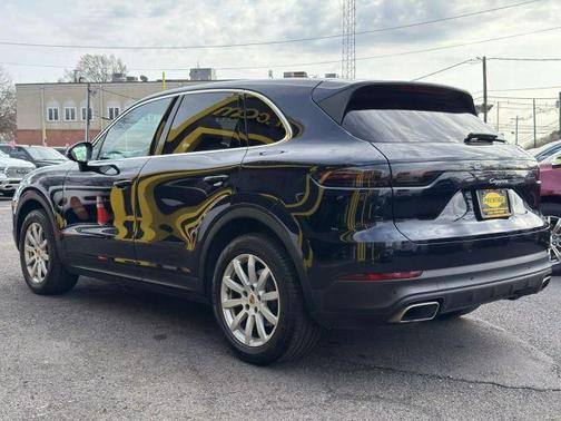 2019 Porsche Cayenne Base