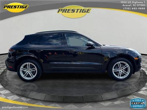 Black 2022 Porsche Macan Base