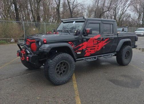 Black 2021 Jeep Gladiator Sport