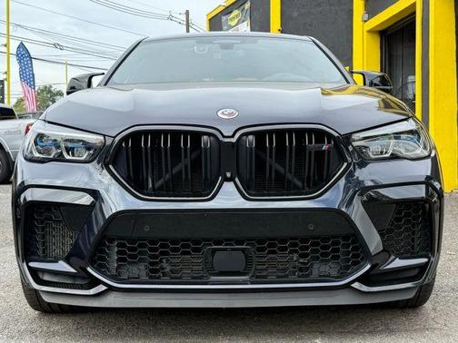 2022 BMW X6 M Base