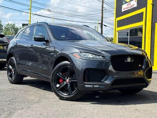 2019 Jaguar F-PACE S
