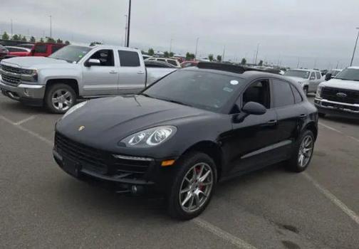 Black 2018 Porsche Macan S