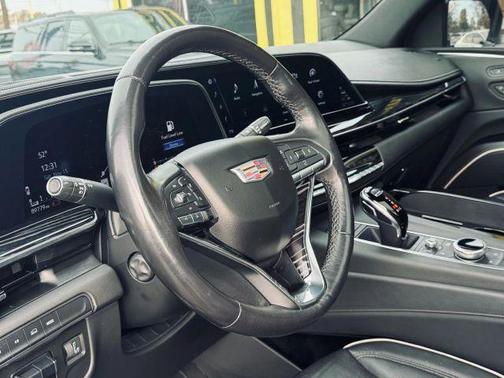 2022 Cadillac Escalade ESV Sport