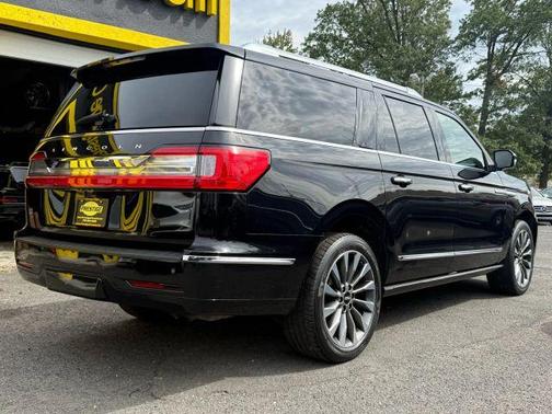 2019 Lincoln Navigator L Select