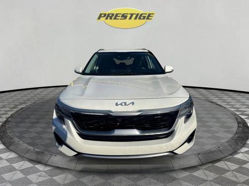 2022 Kia Seltos EX