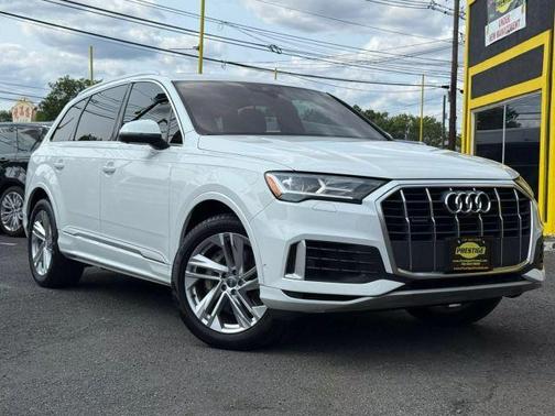 2020 Audi Q7 55 Premium Plus