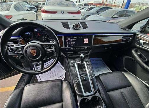 2020 Porsche Macan Base