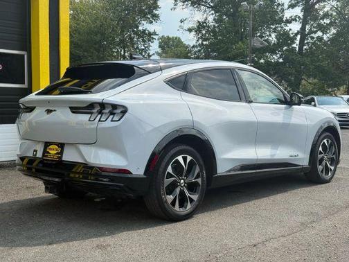 2021 Ford Mustang Mach-E Premium