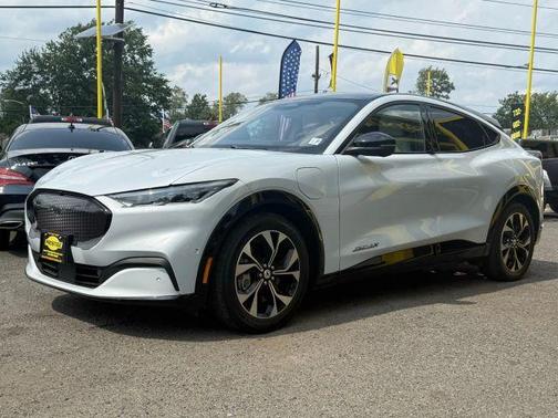 2021 Ford Mustang Mach-E Premium