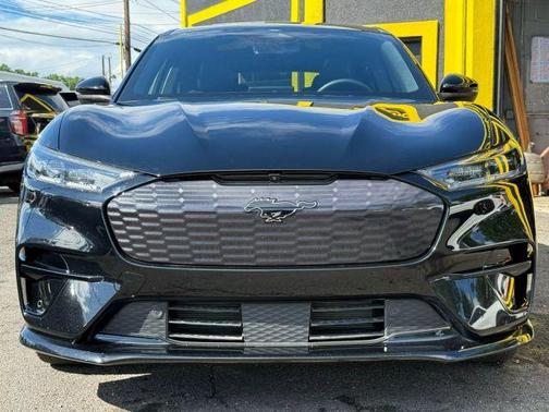 2021 Ford Mustang Mach-E GT
