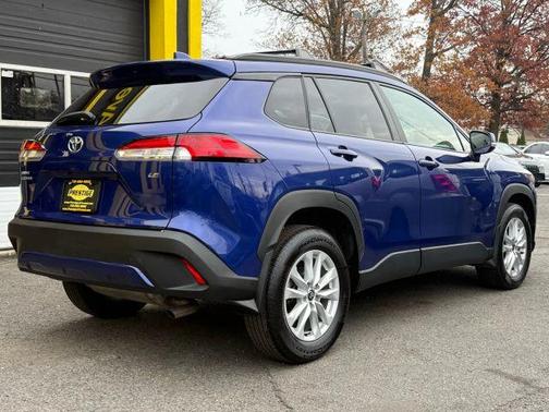 2023 Toyota Corolla Cross LE